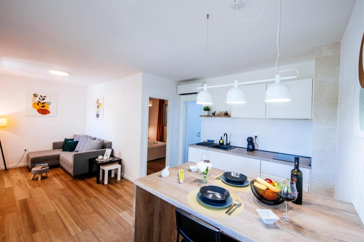Apartment Vacay Zadar With Terrace And Parking Exterior photo