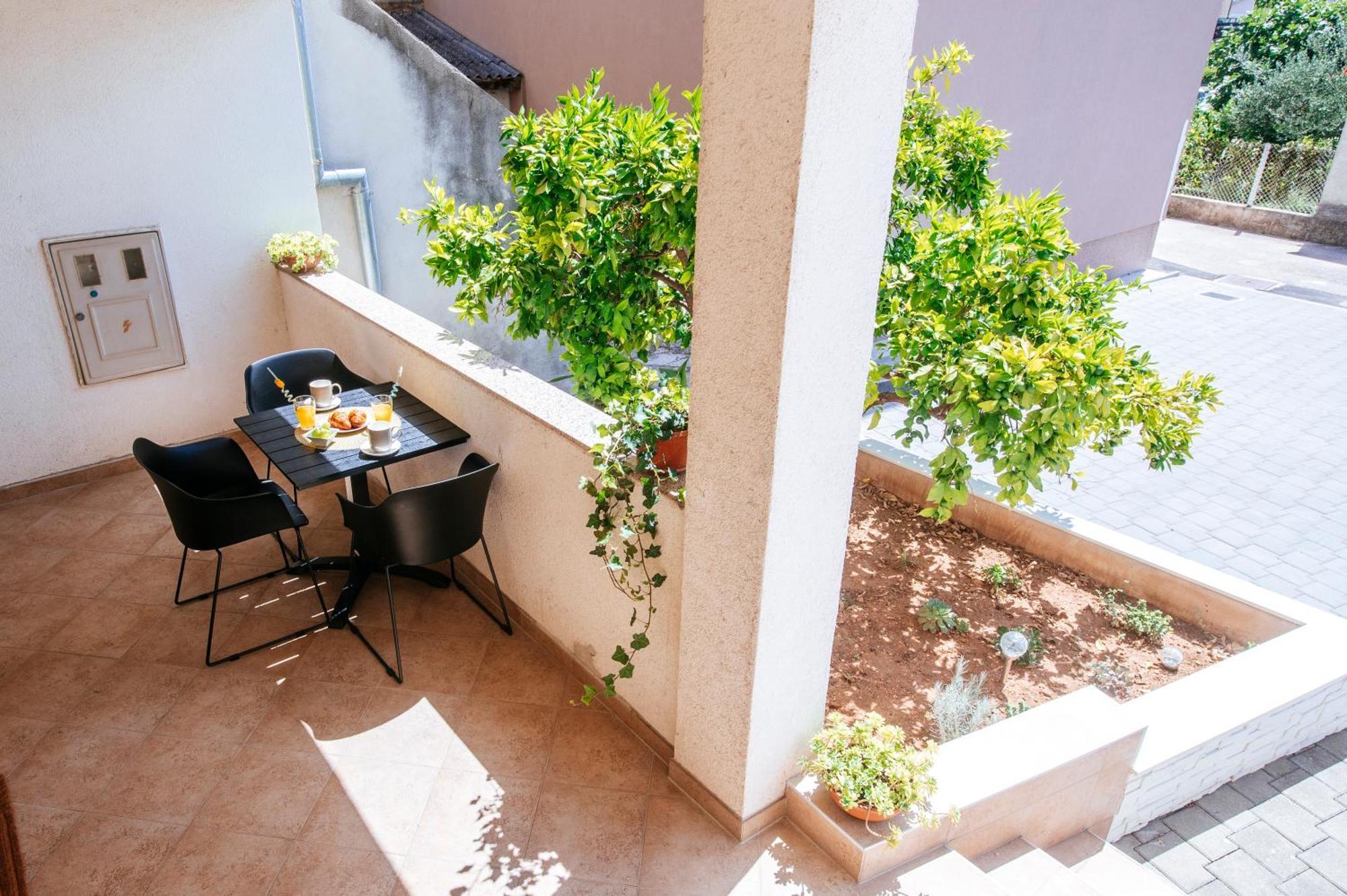 Apartment Vacay Zadar With Terrace And Parking Exterior photo